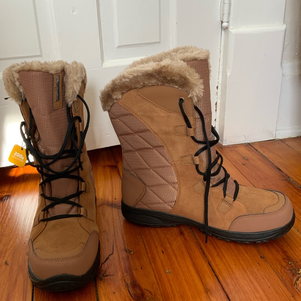 Columbia snow boots